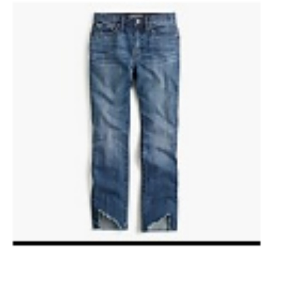 Point Sur retro boy jean with ripped asymmetrical